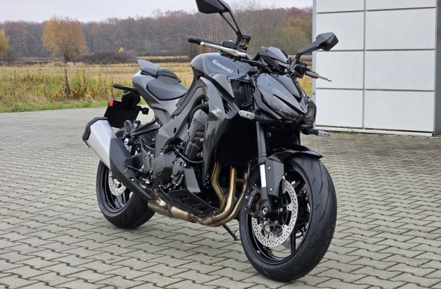 Kawasaki Z1100 już jest w salonie!